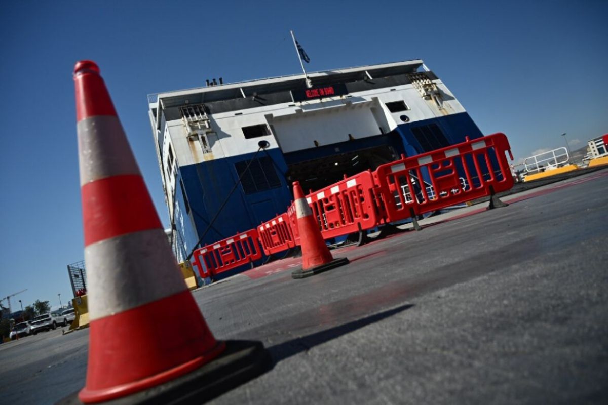 Κάθε μέρα ένας νεκρός εργαζόμενος. Η πολιτική της κας Κεραμεως είναι εγκληματική